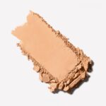 NC40-golden beige with neutral undertone for medium skin (neutral-cool)